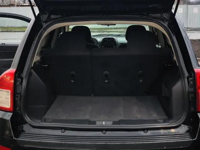 Jeep Compass - фото 5