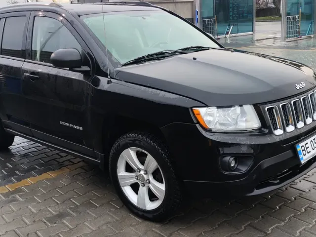 Jeep Compass - фото 3