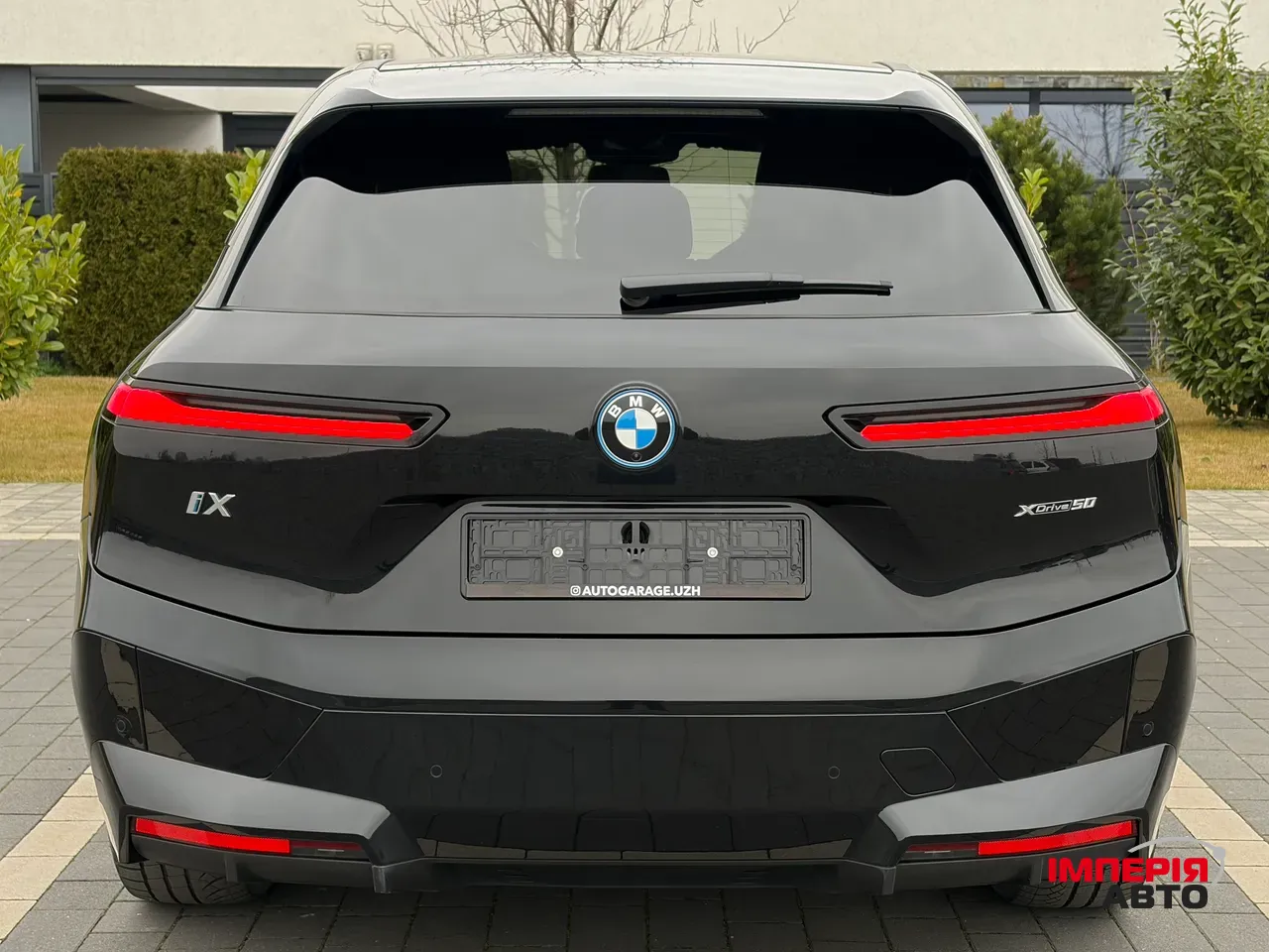 BMW iX - фото 23