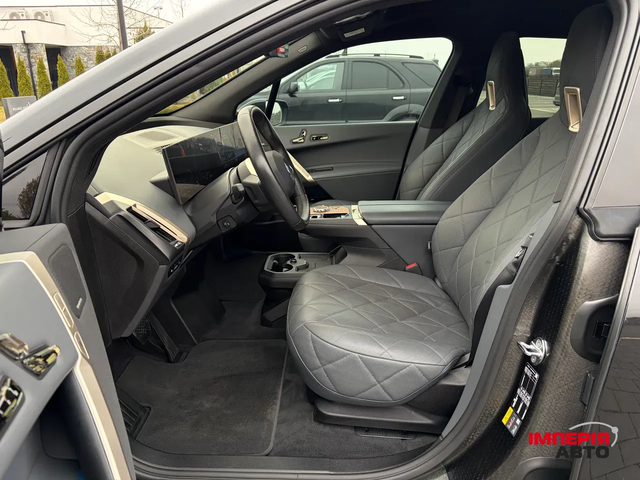 BMW iX - фото 30