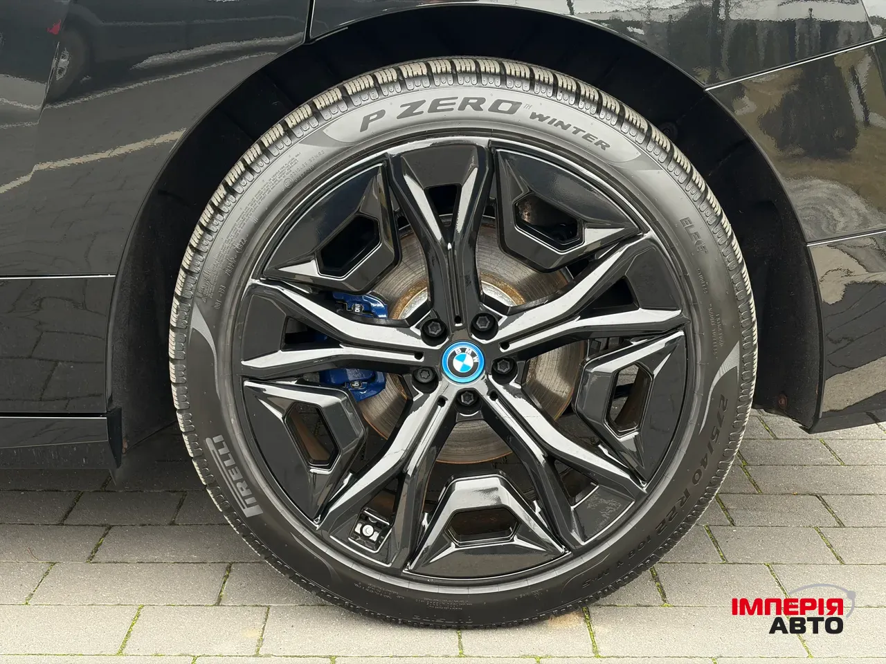 BMW iX - фото 18