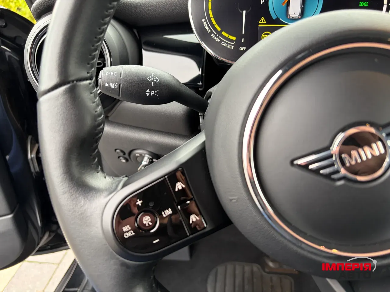 Mini Hatch - фото 44