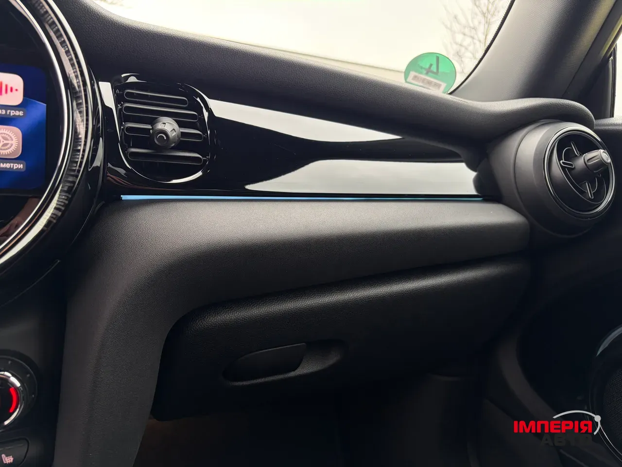 Mini Hatch - фото 32