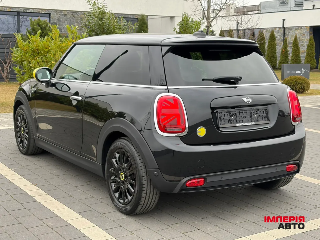 Mini Hatch - фото 18