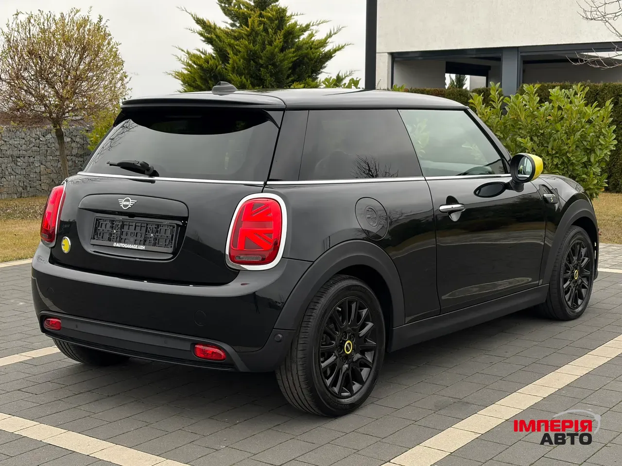 Mini Hatch - фото 16