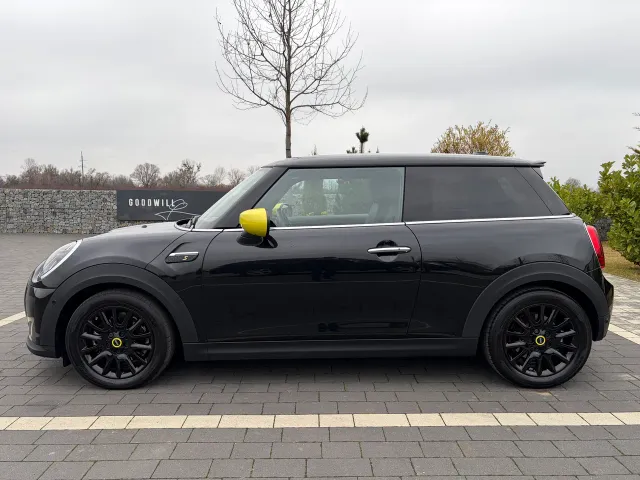 Mini Hatch - фото 5