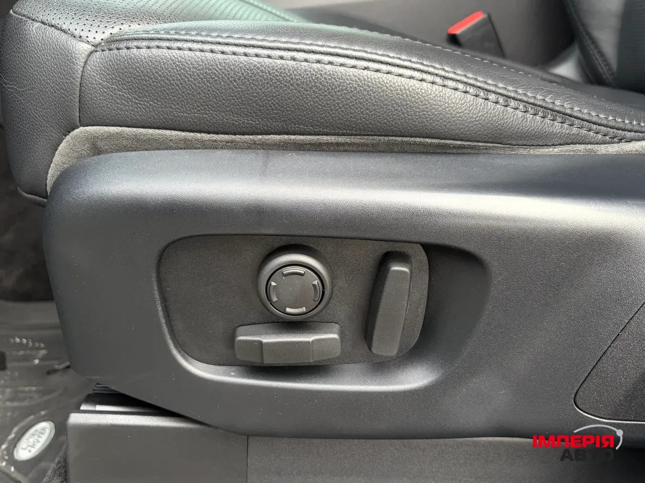 Land Rover Discovery - фото 39