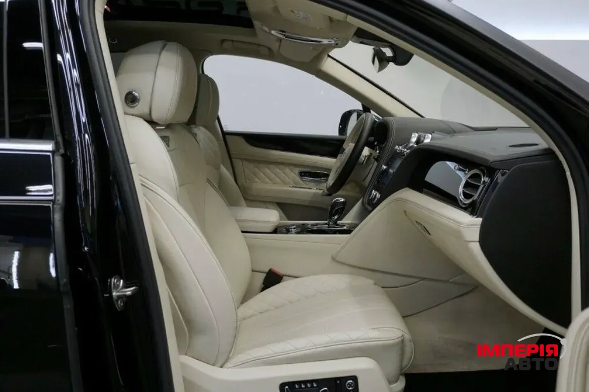 Bentley Bentayga - фото 5