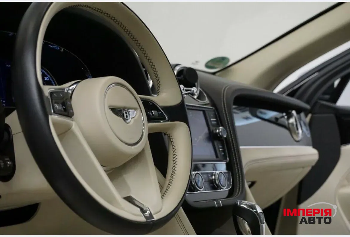 Bentley Bentayga - фото 3