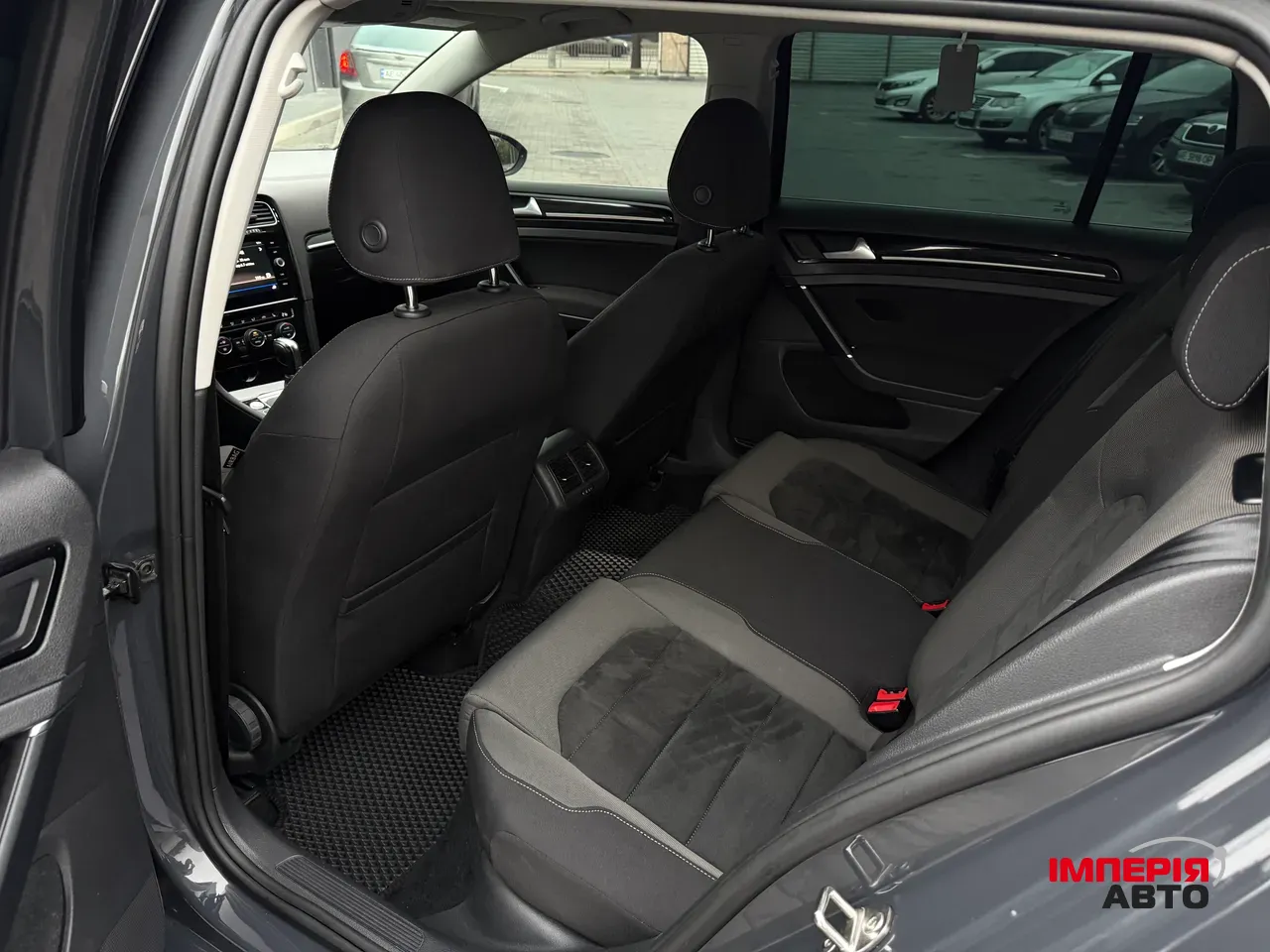 Volkswagen Golf - фото 36