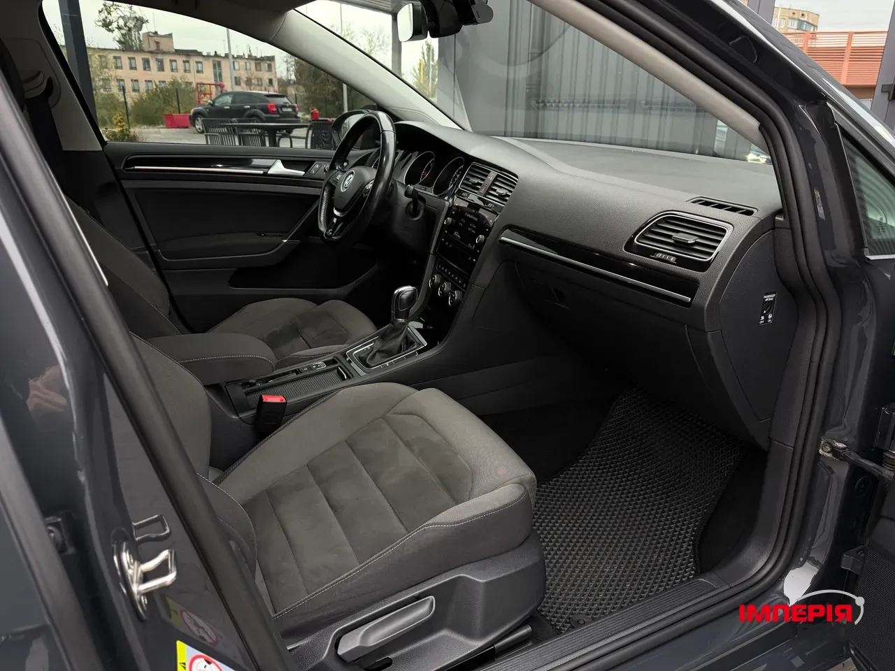 Volkswagen Golf - фото 40