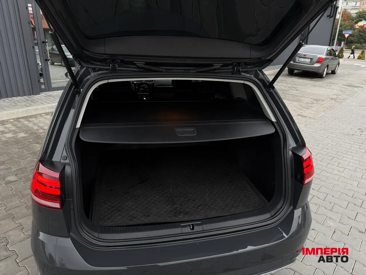 Volkswagen Golf - фото 43