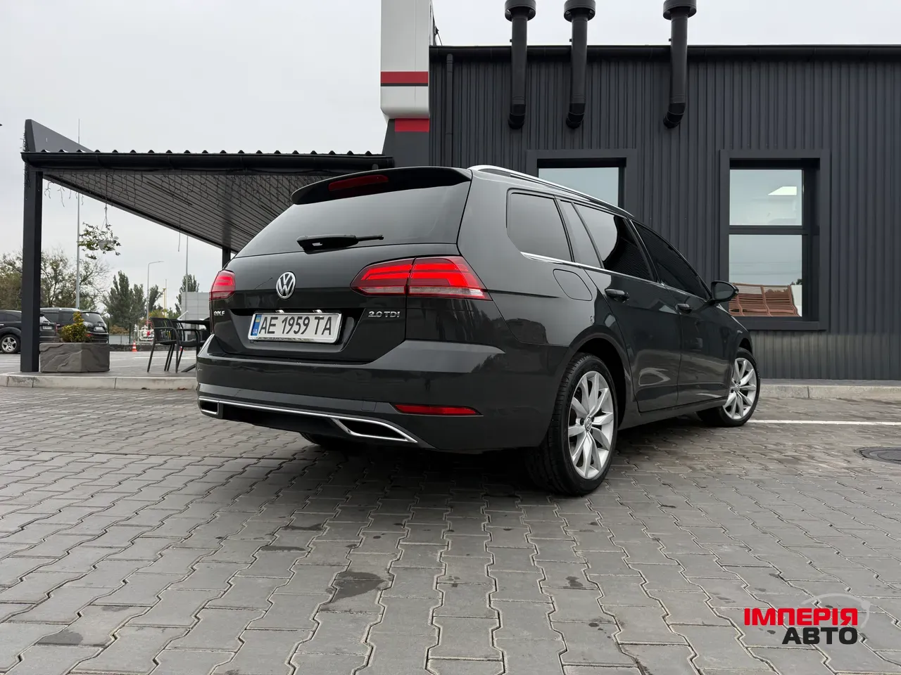 Volkswagen Golf - фото 17