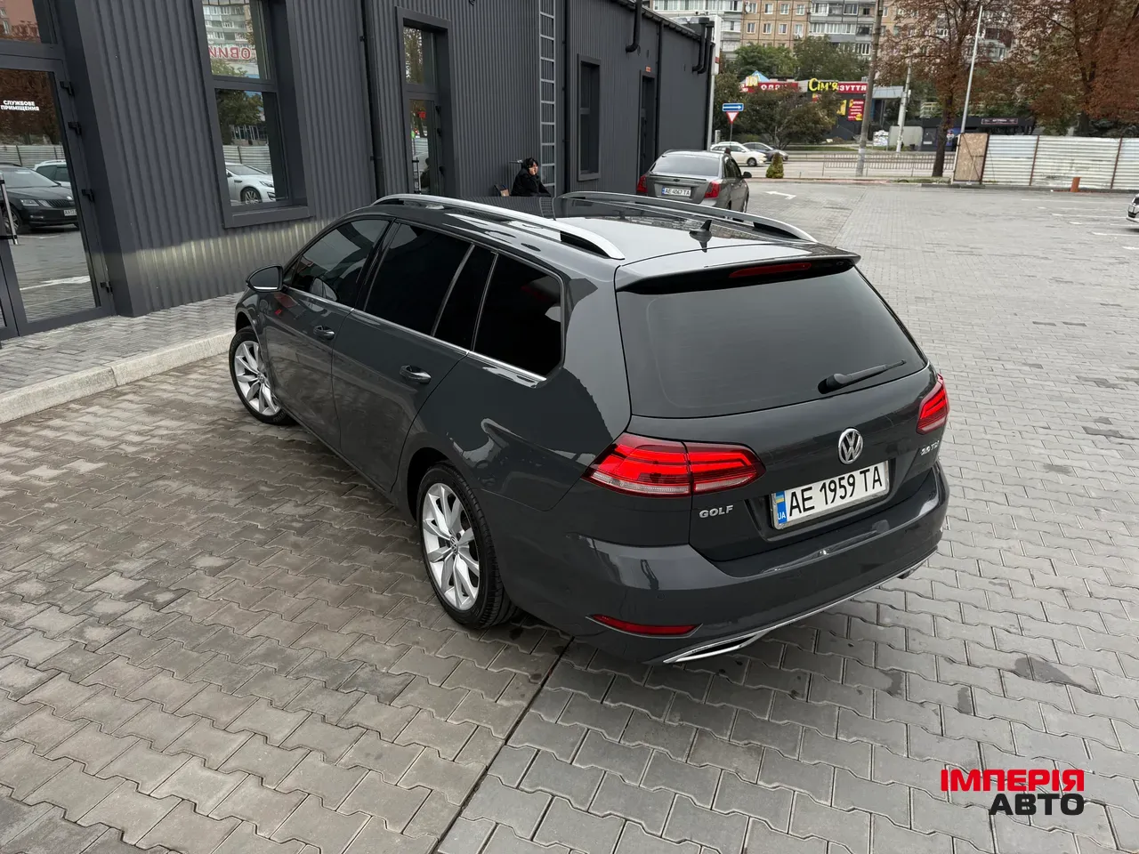 Volkswagen Golf - фото 20