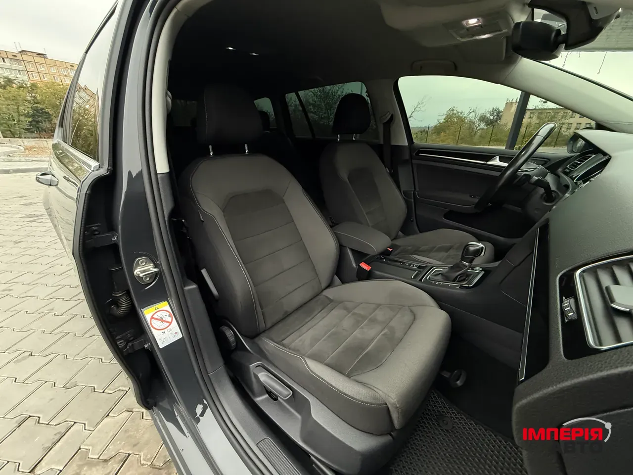 Volkswagen Golf - фото 42