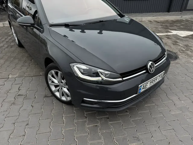 Volkswagen Golf - фото 5