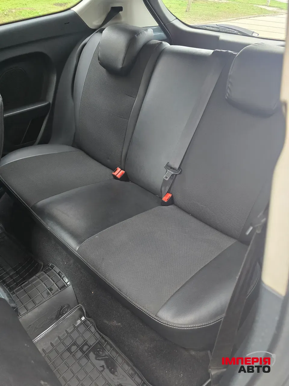 Ford Fiesta - фото 6