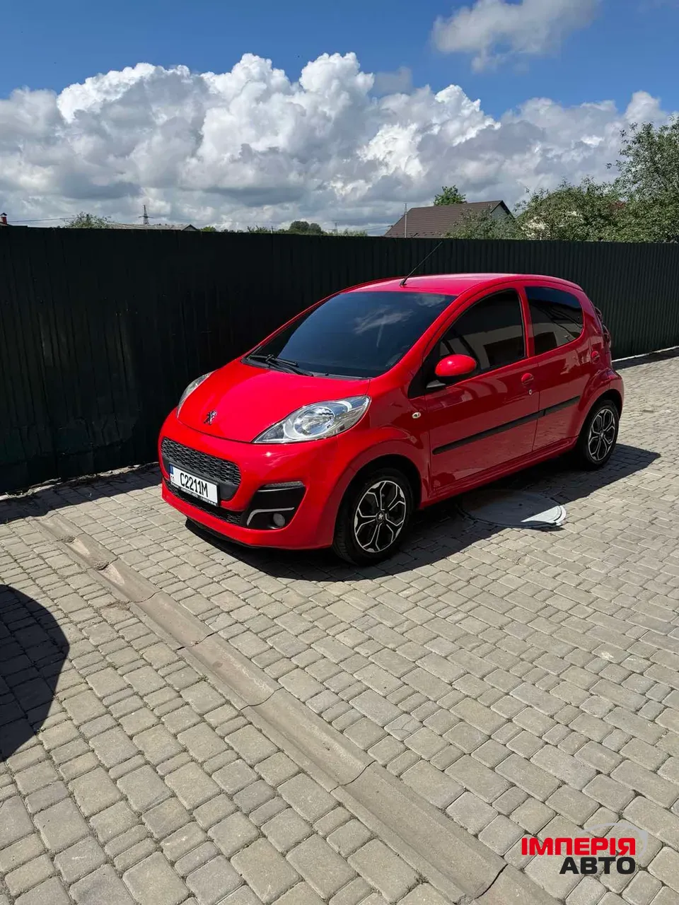 Peugeot 107 - фото 1