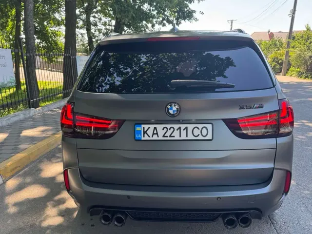 BMW X5 M - фото 2