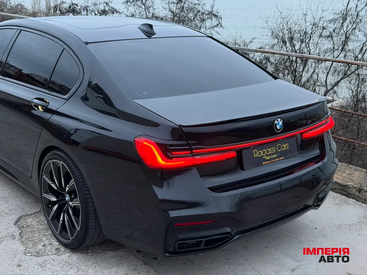 BMW 7 серії - фото 6