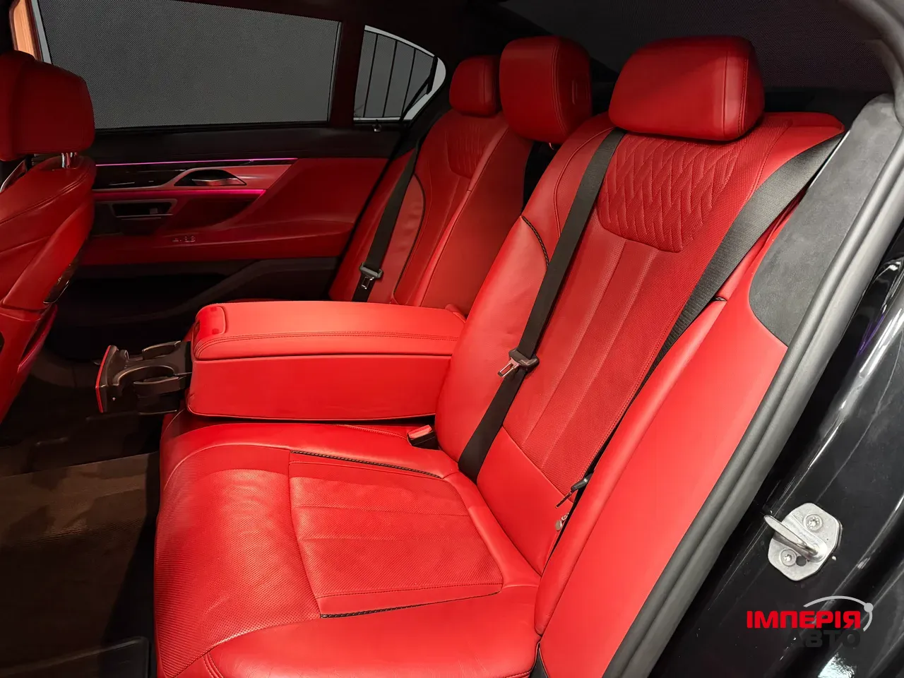 BMW 7 серії - фото 17