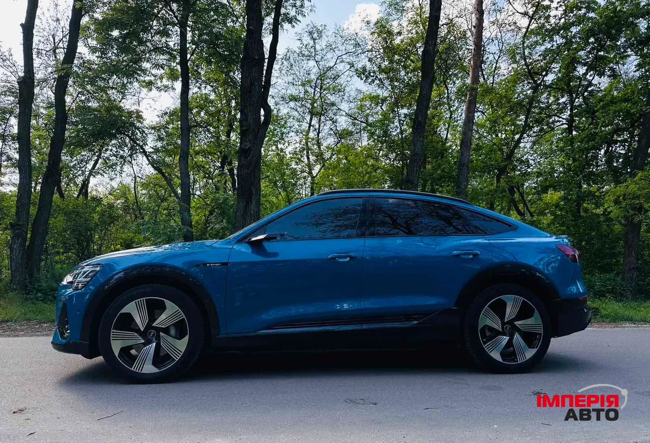 Audi e-tron S - фото 39