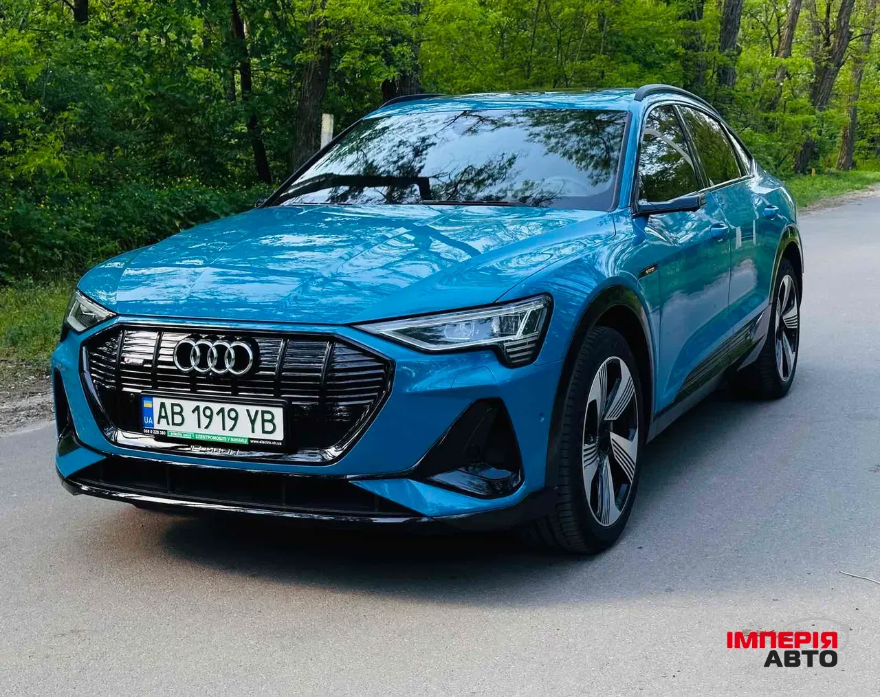 Audi e-tron S - фото 40