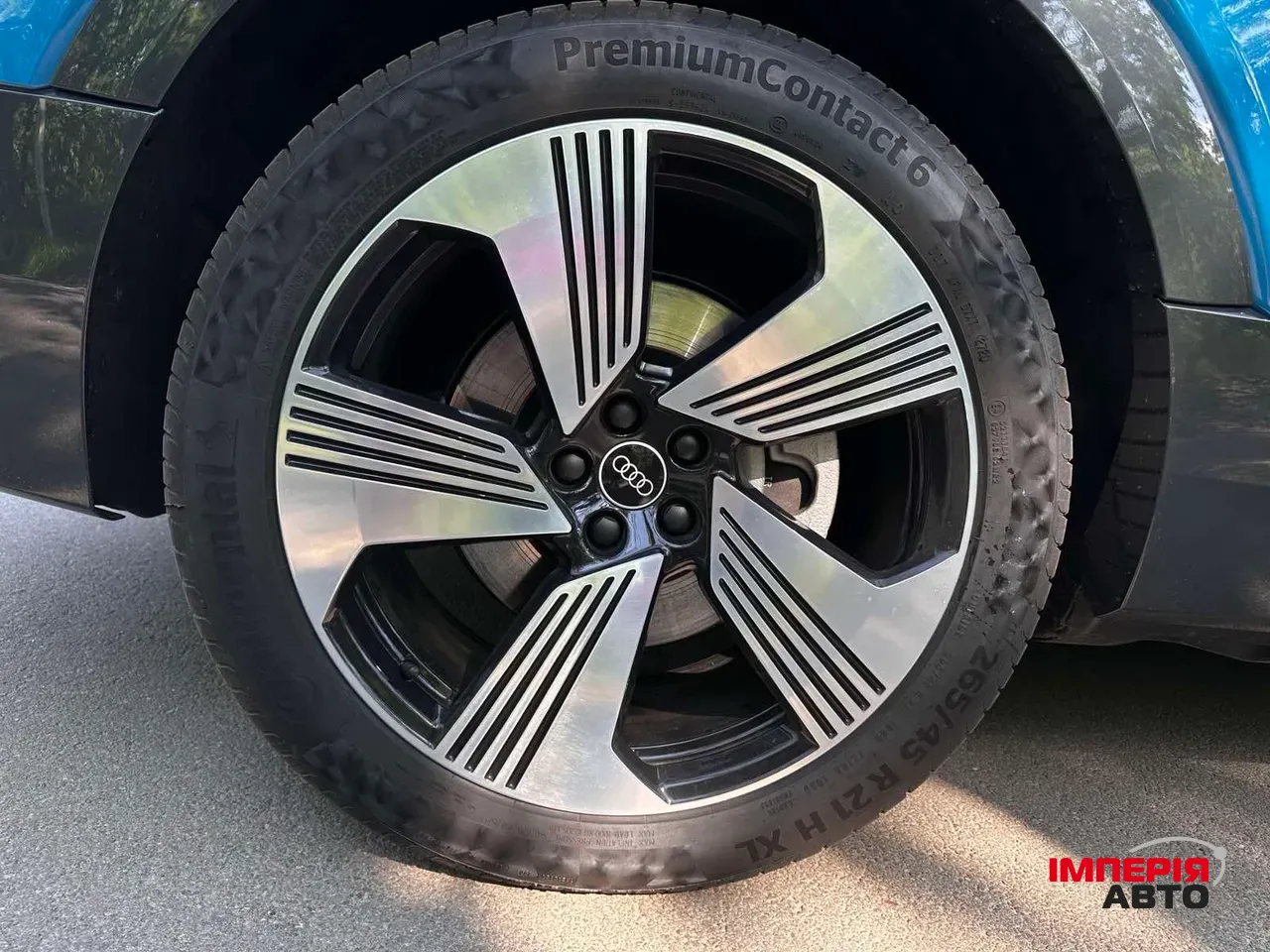 Audi e-tron S - фото 31