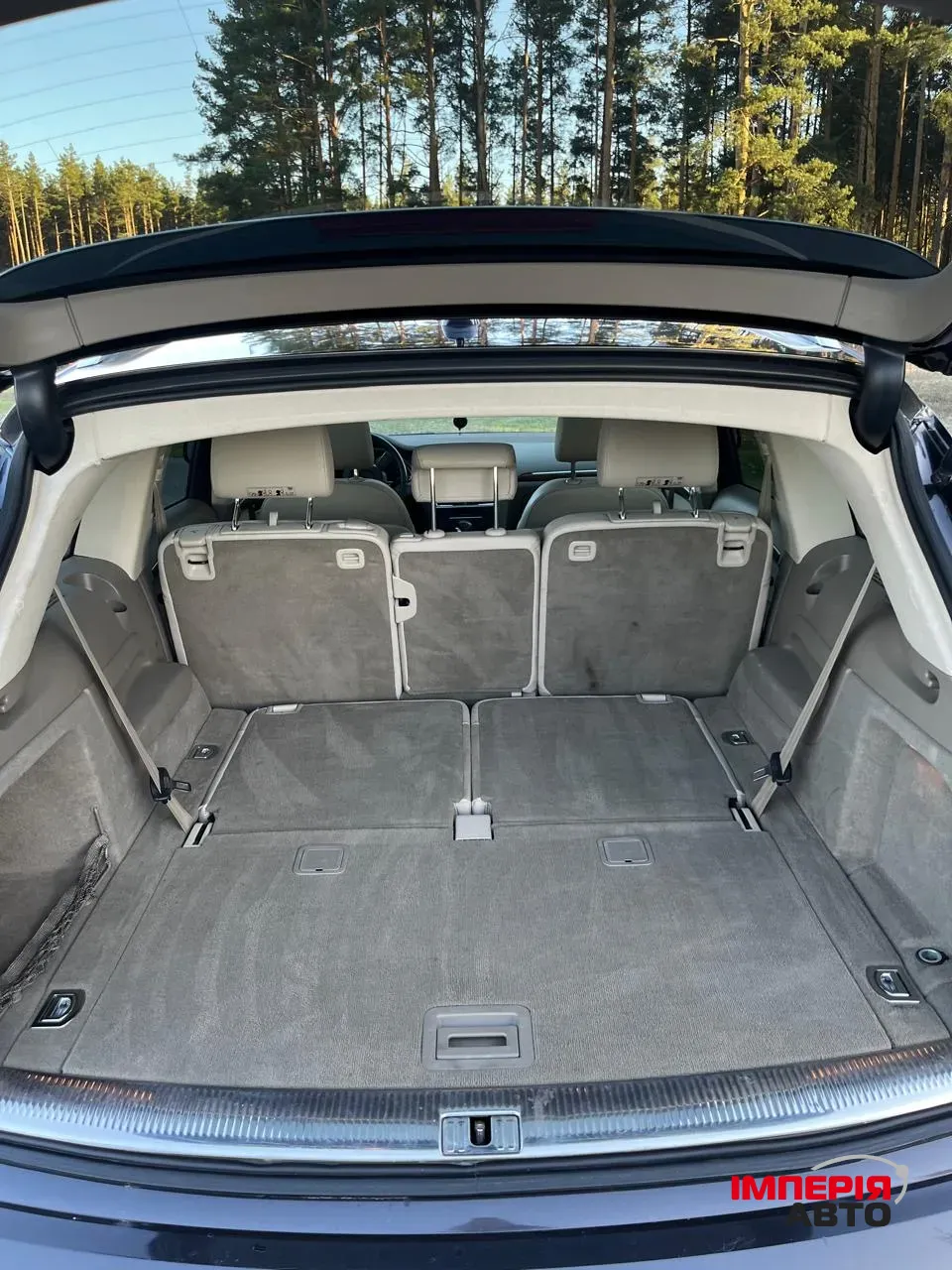 Audi Q7 - фото 15