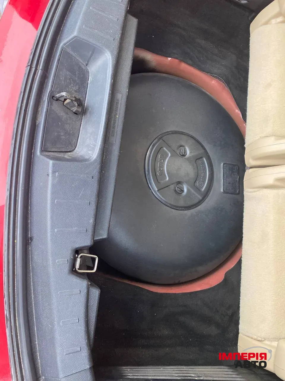 Ford Explorer - фото 20