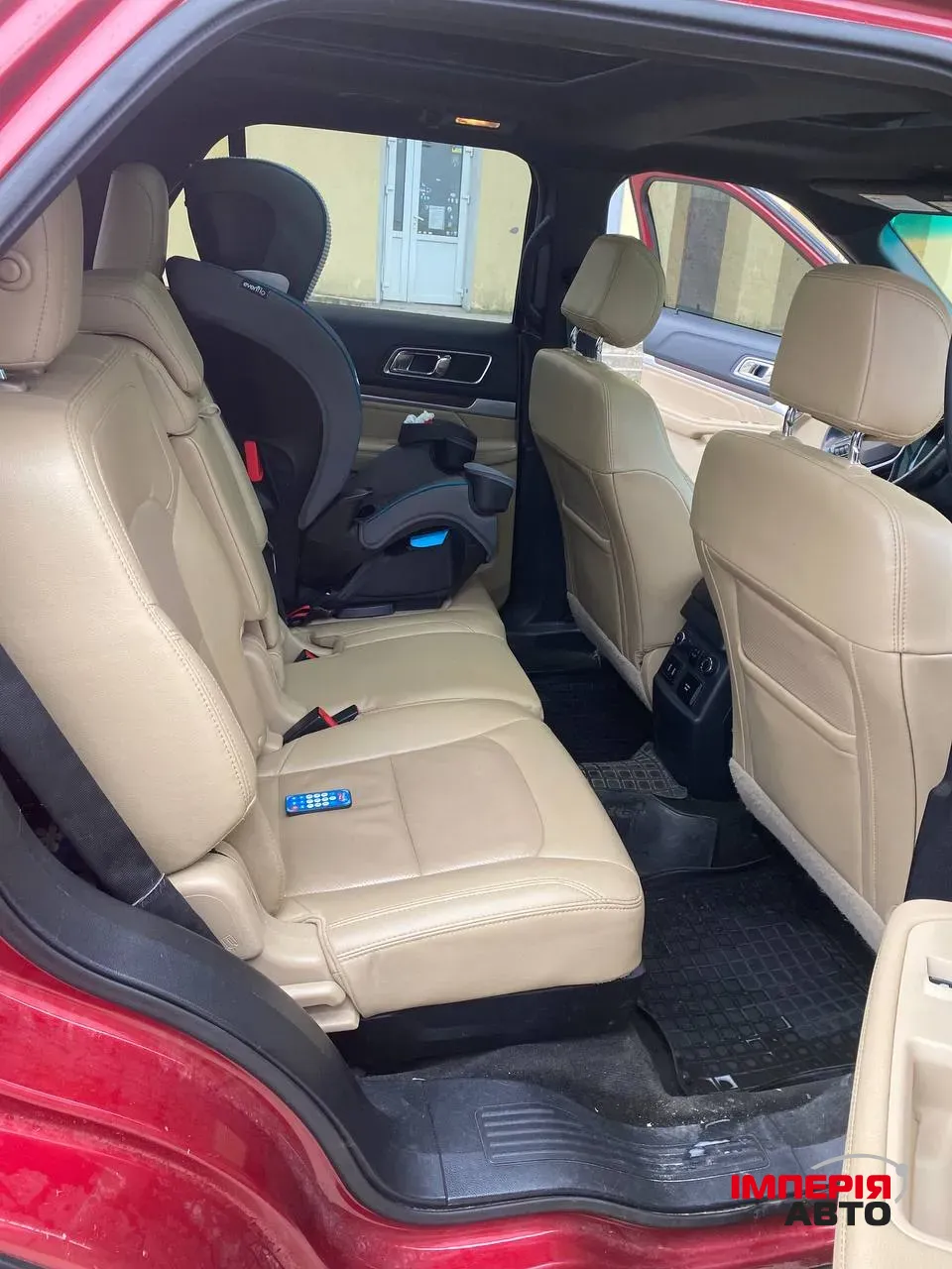 Ford Explorer - фото 10