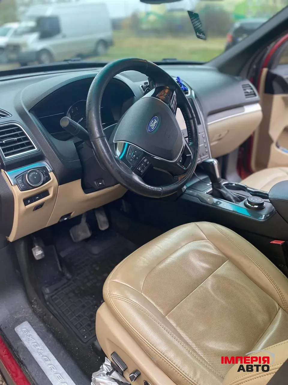 Ford Explorer - фото 8