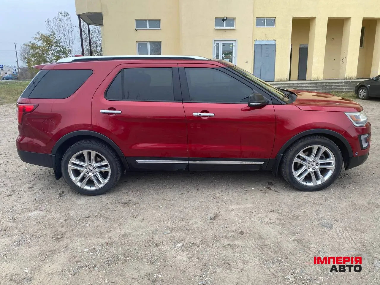 Ford Explorer - фото 4