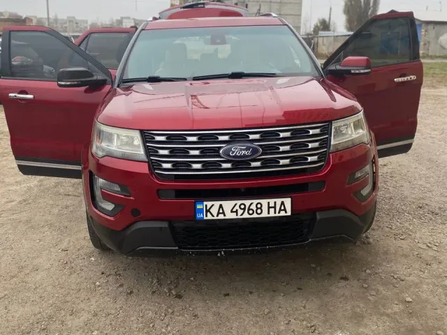 Ford Explorer - фото 2
