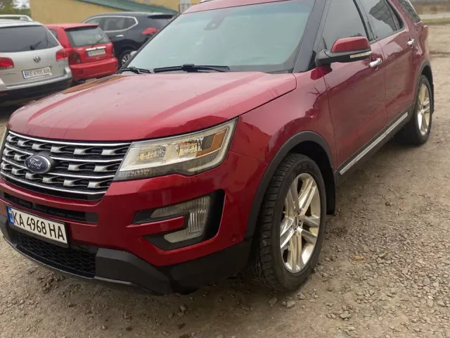 Ford Explorer - фото 3