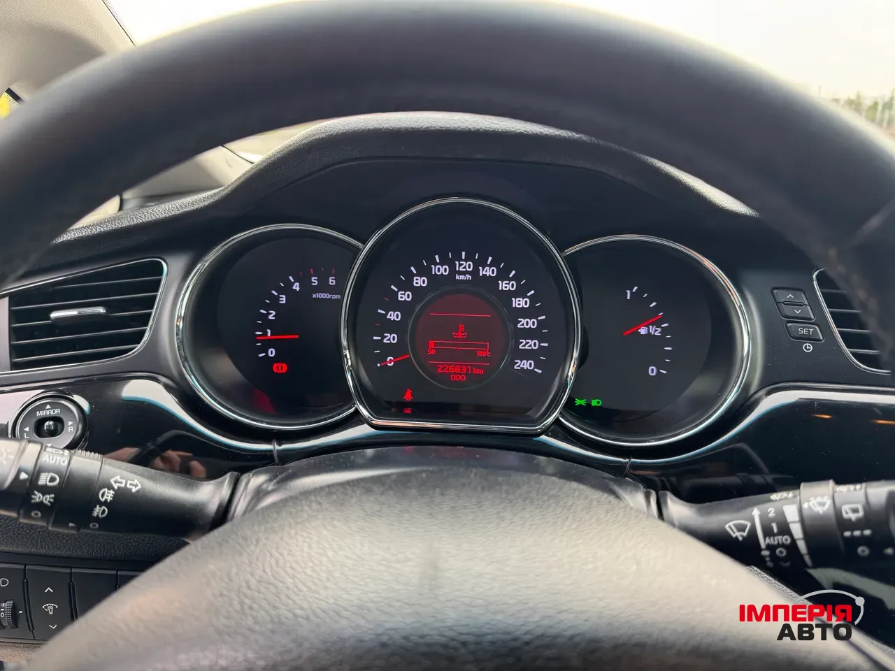 Kia Ceed - фото 21