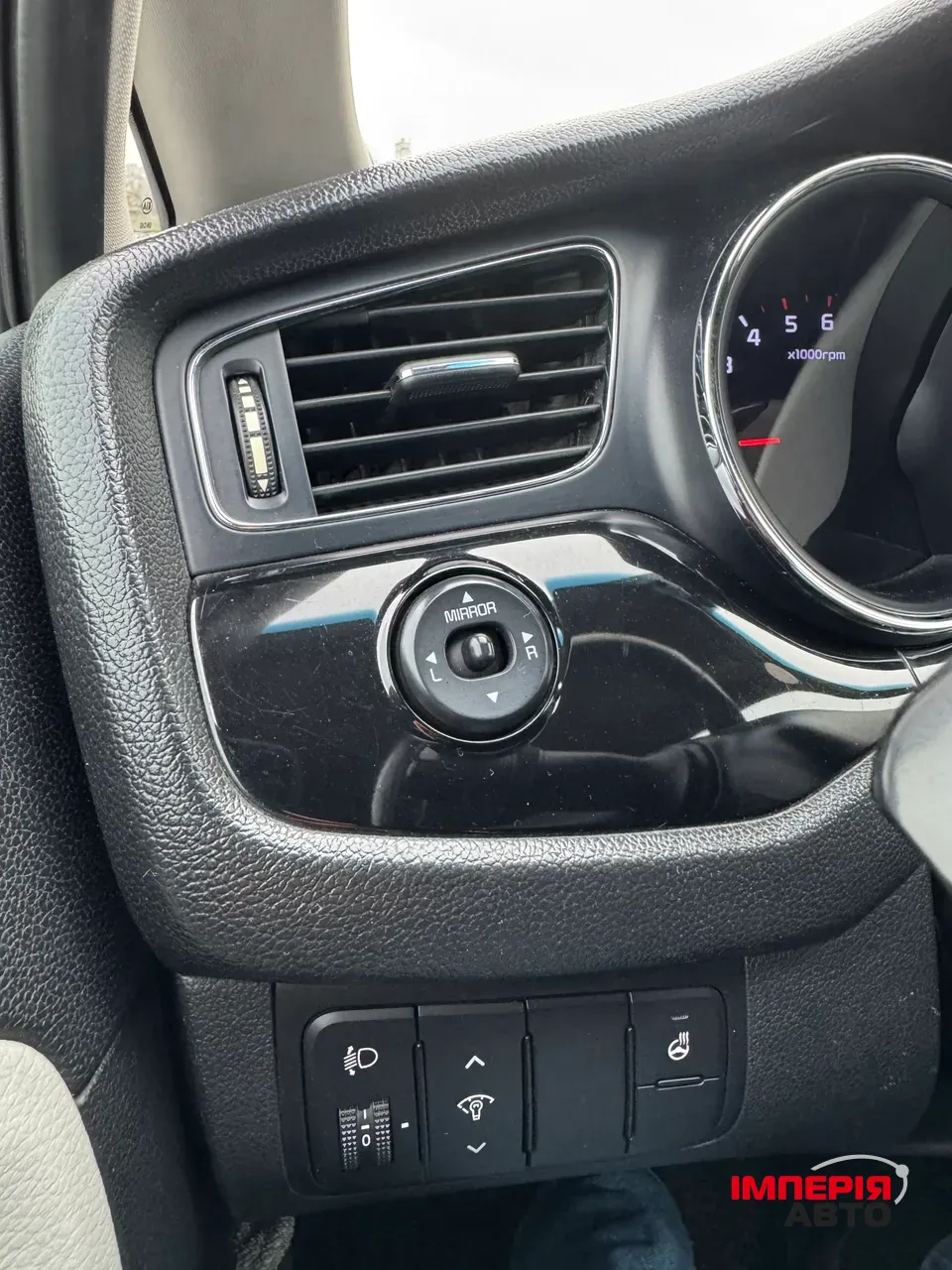 Kia Ceed - фото 27