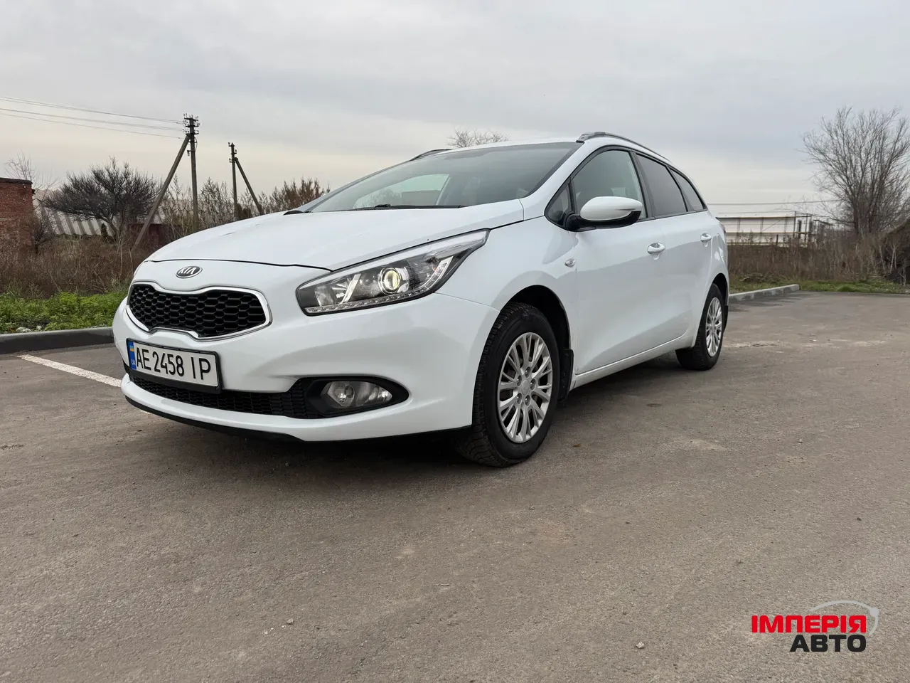 Kia Ceed - фото 5