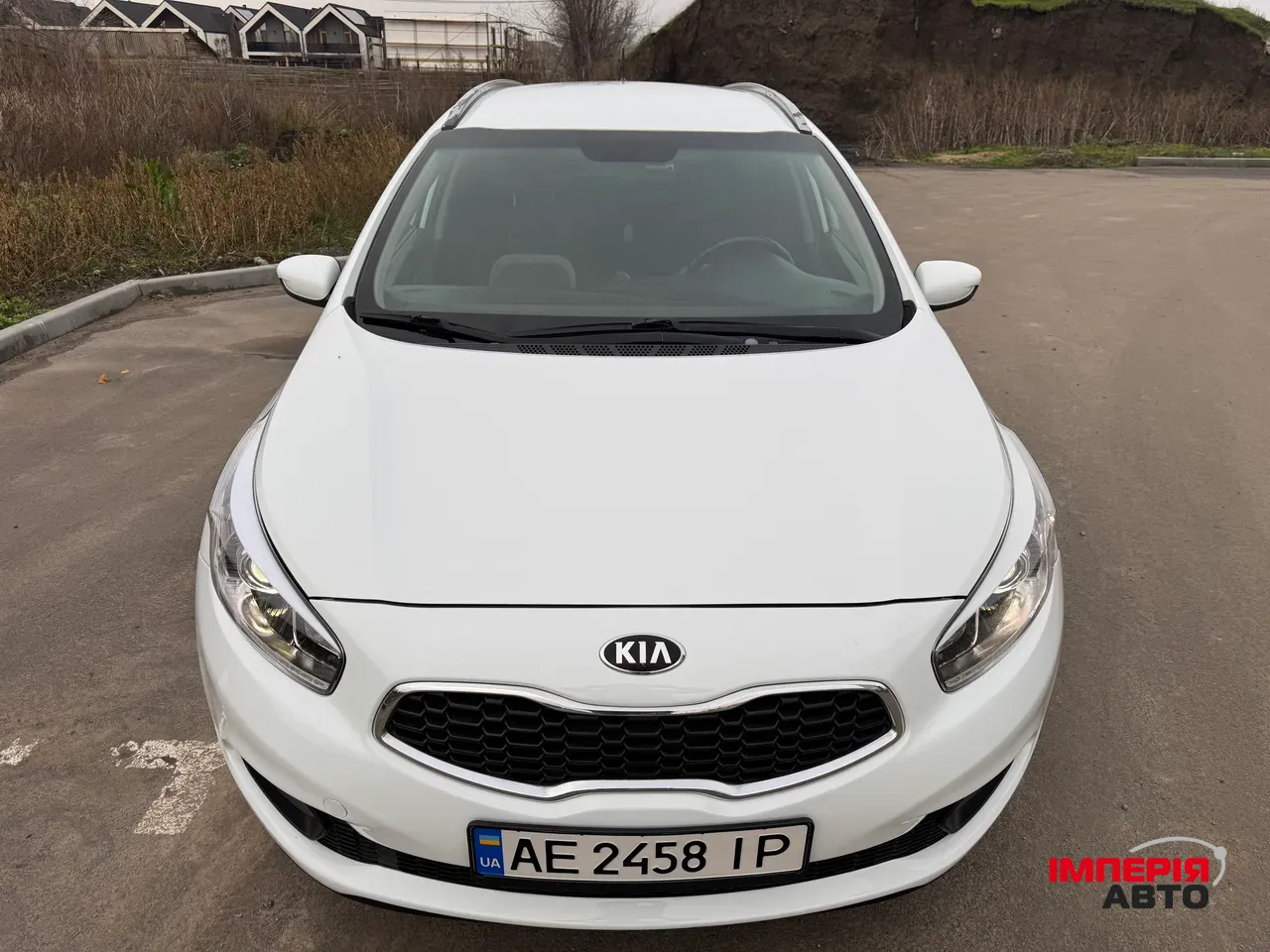 Kia Ceed - фото 2