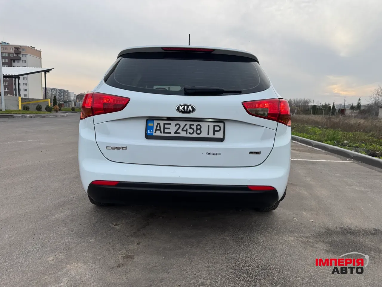 Kia Ceed - фото 9