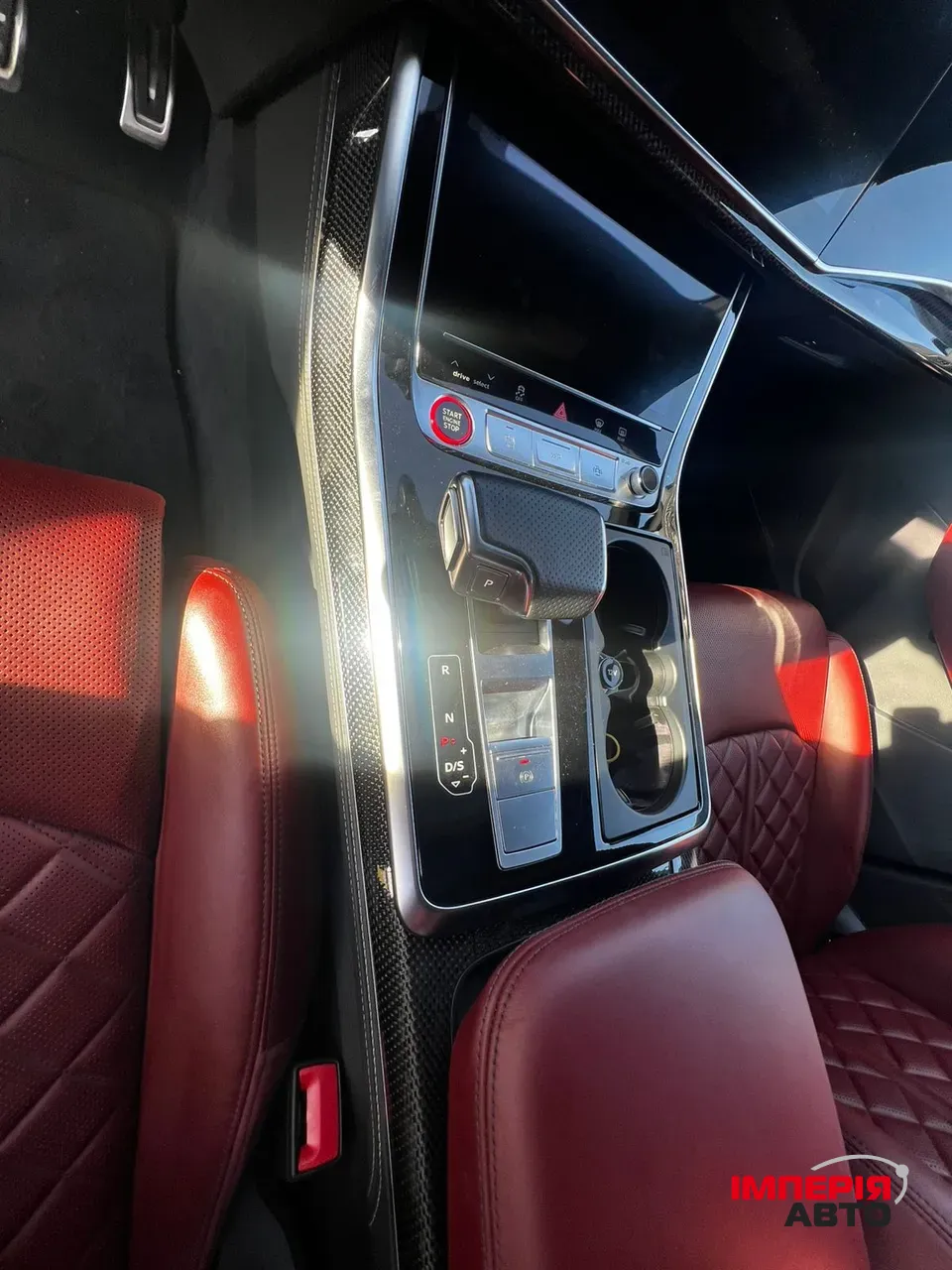 Audi SQ7 - фото 13