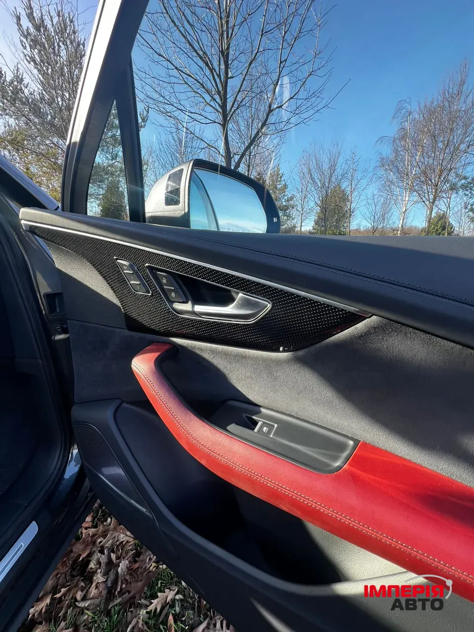 Audi SQ7 - фото 23