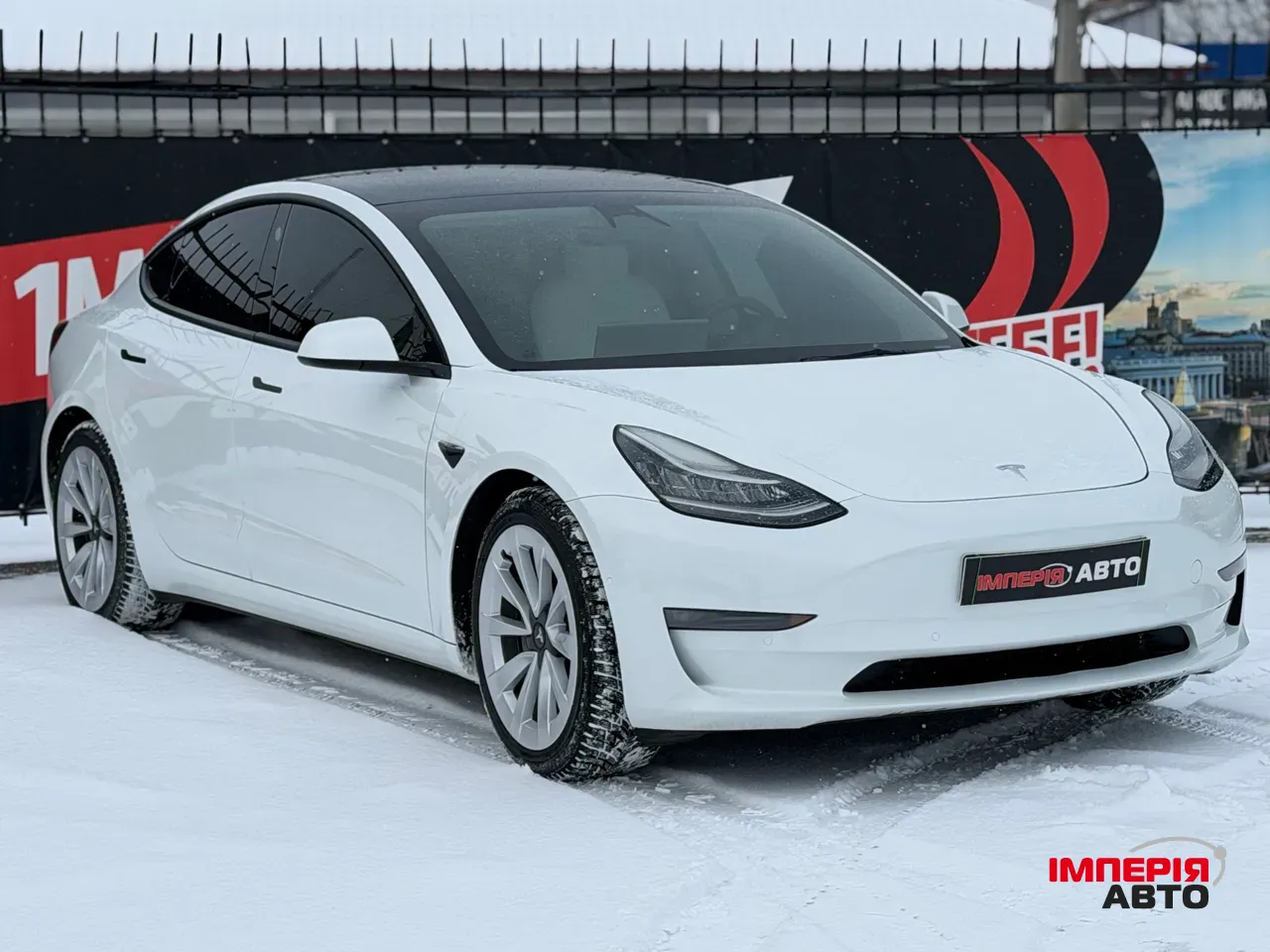 Tesla Model 3 - фото 3