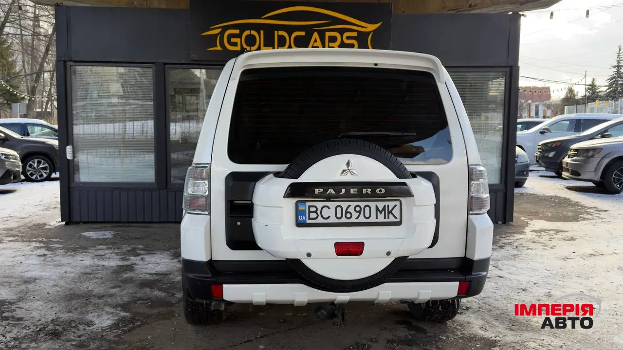 Mitsubishi Pajero - фото 13
