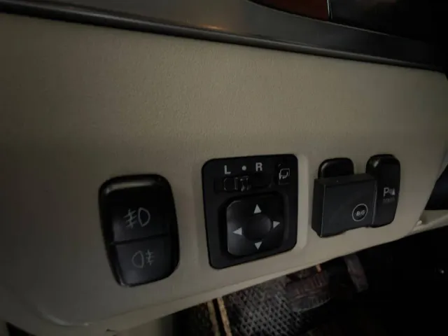 Mitsubishi Pajero - фото 5