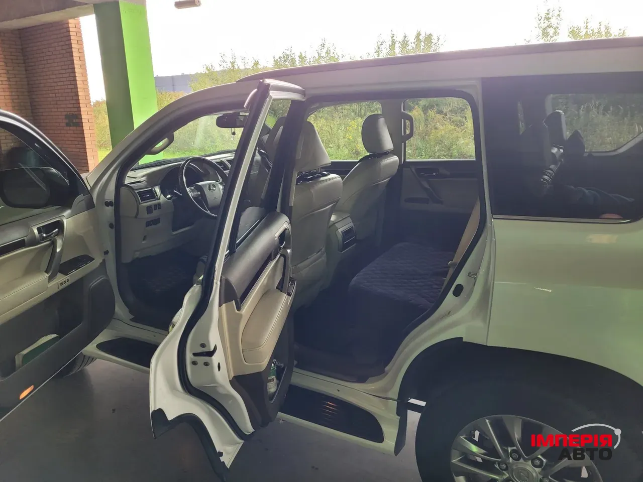 Lexus GX - фото 10