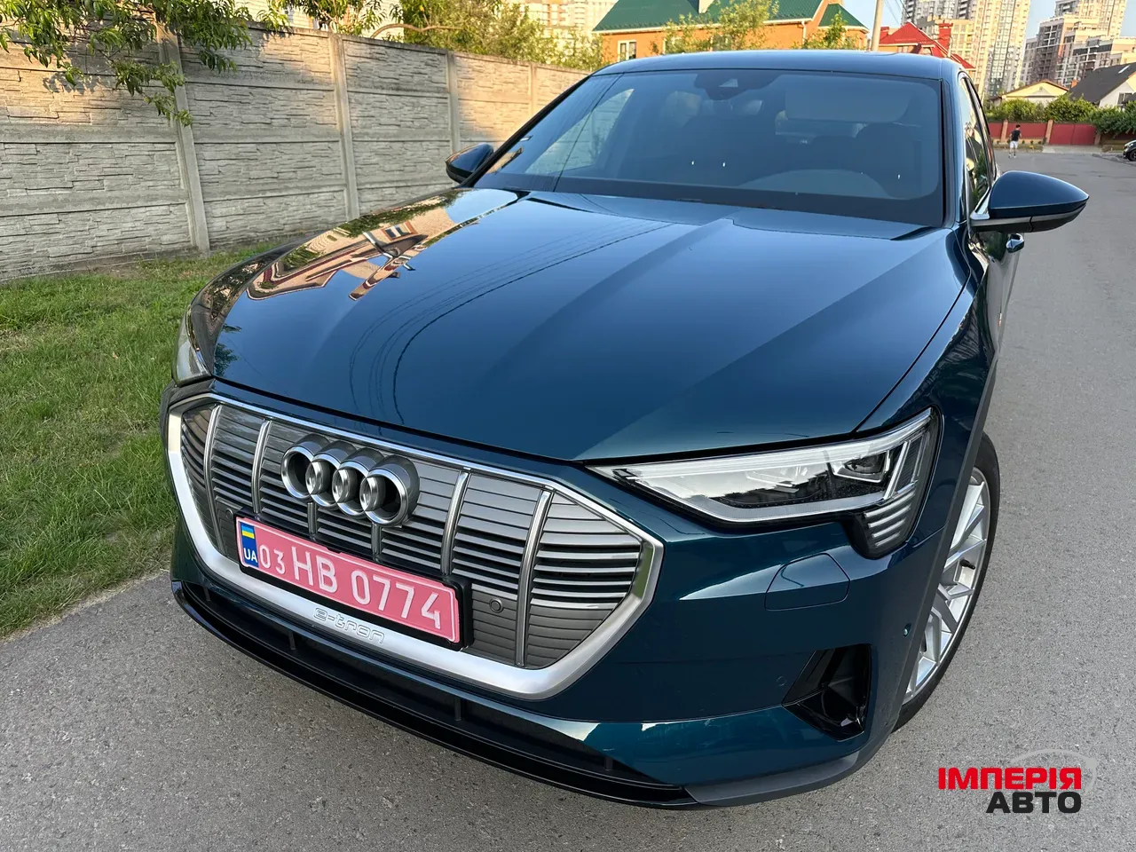 Audi e-tron - фото 16