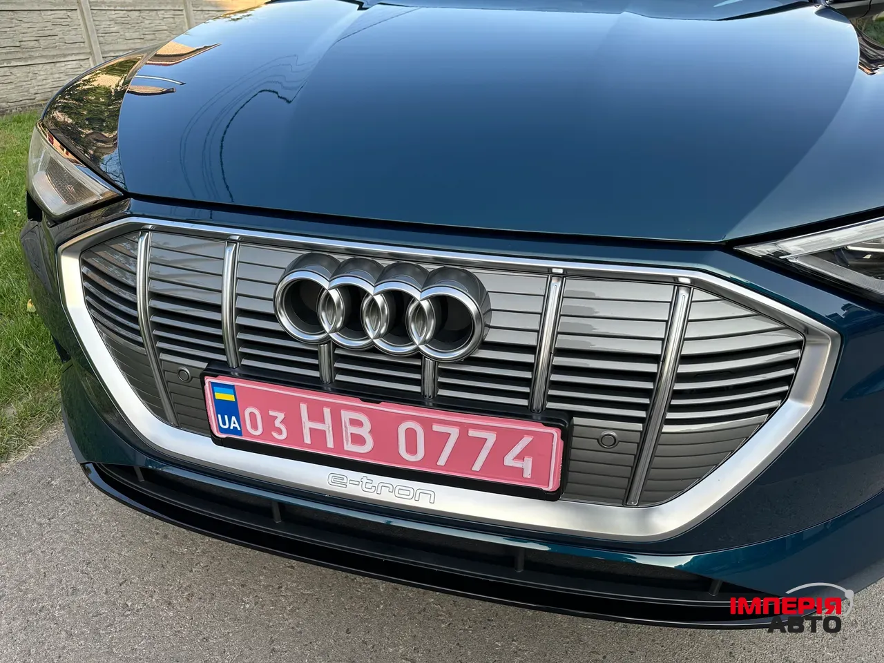 Audi e-tron - фото 17