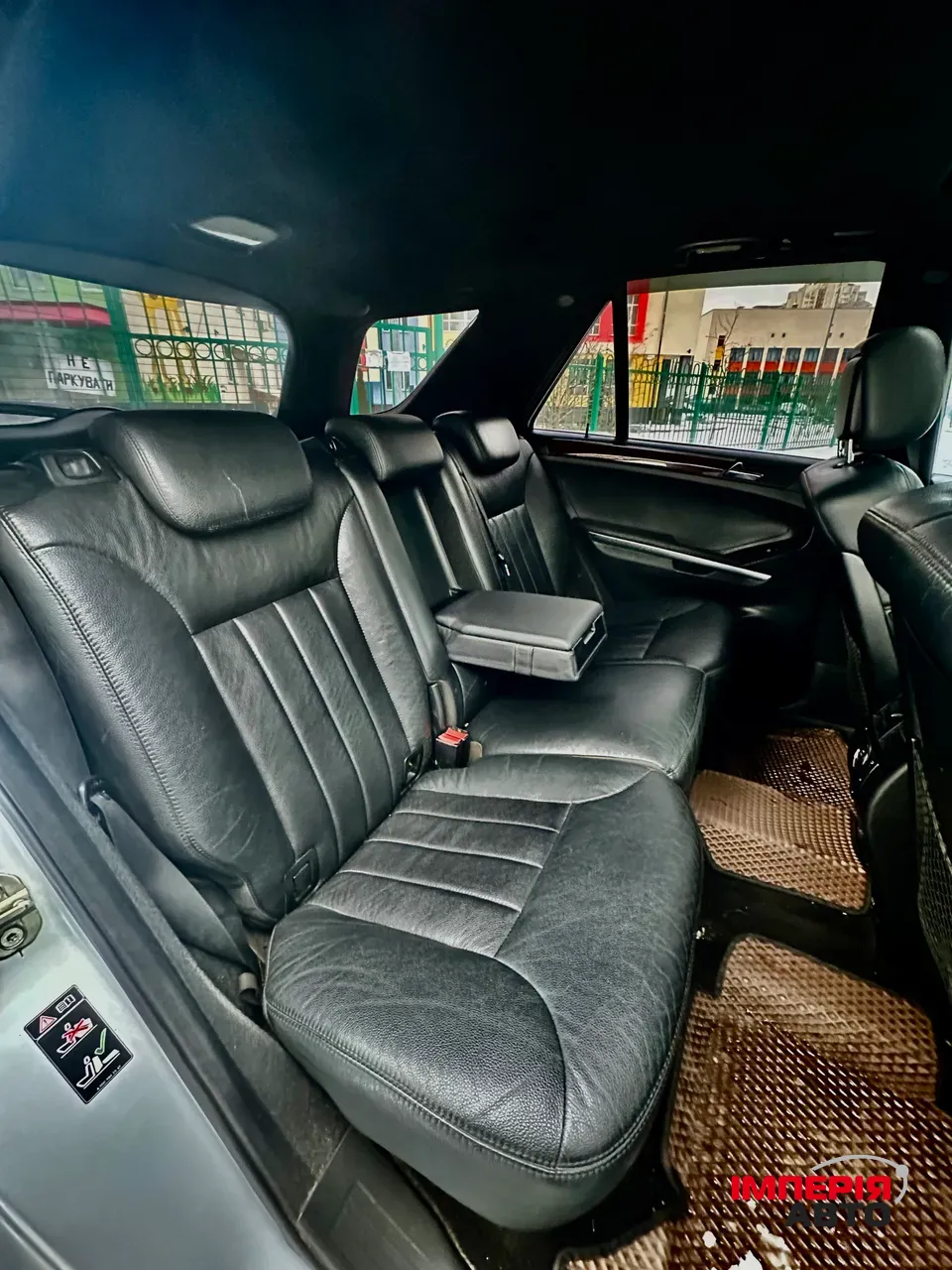 Mercedes-Benz M-Класс - фото 15