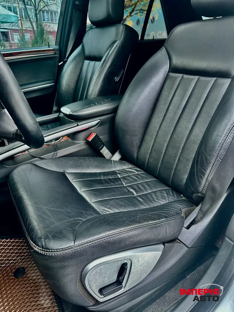 Mercedes-Benz M-Класс - фото 18